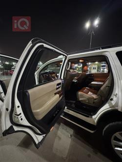 Toyota Sequoia